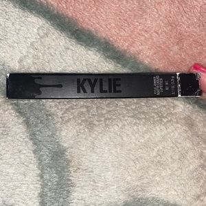 Never been used Kylie Jenner lipstick 💄